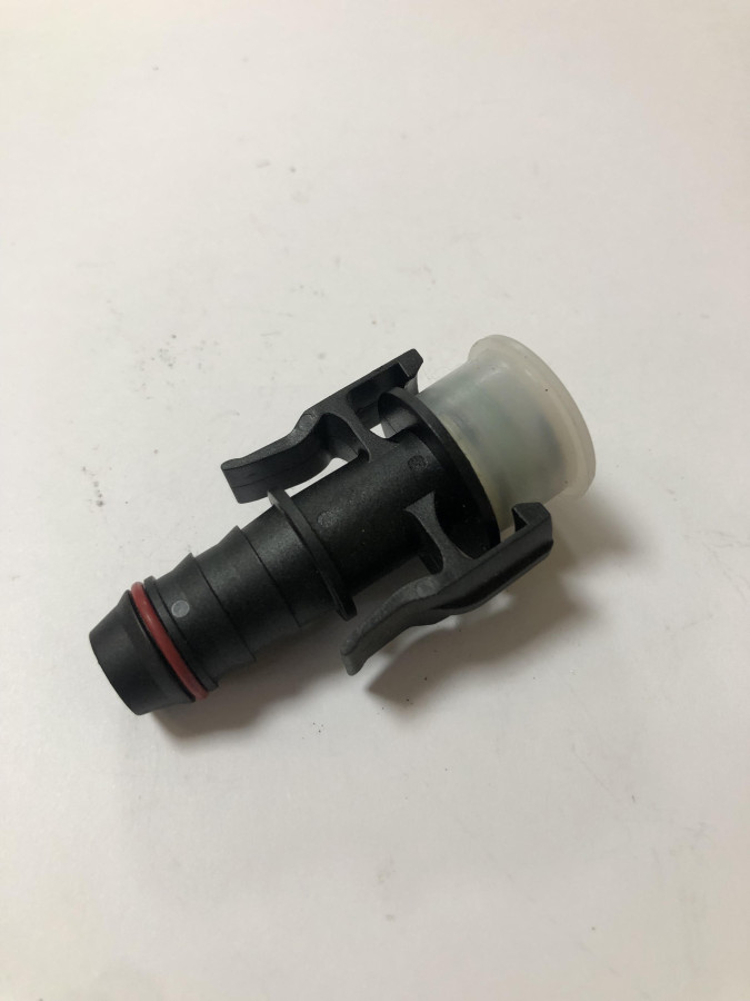 Быстросъём топливный прямой d15